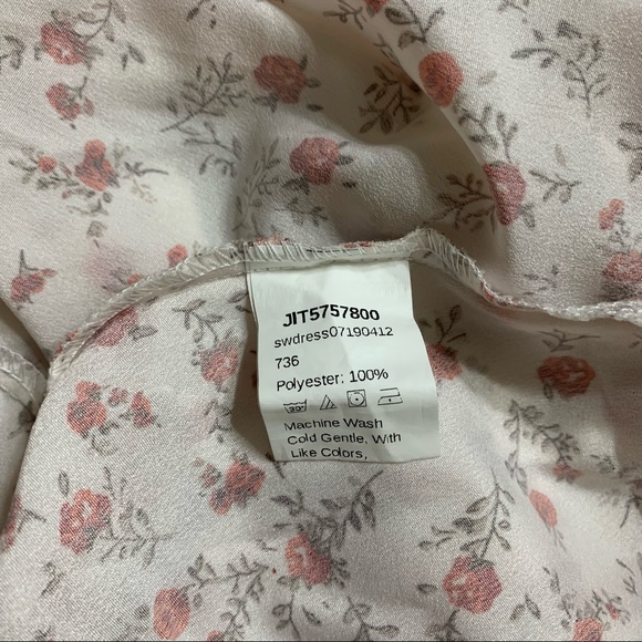 SHEIN floral dress - Picture 9 of 10